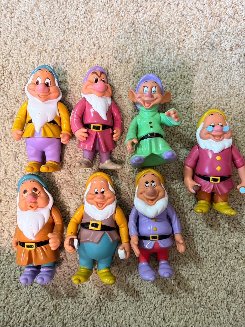 Disney Snow White Seven Dwarfs PVC Figure Lot of 7 Vintage Thailand